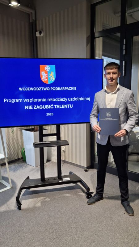 588723782_1284212277057492_6457065783396037893_n