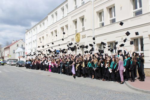 LOT KU PRZYSZŁOŚCI